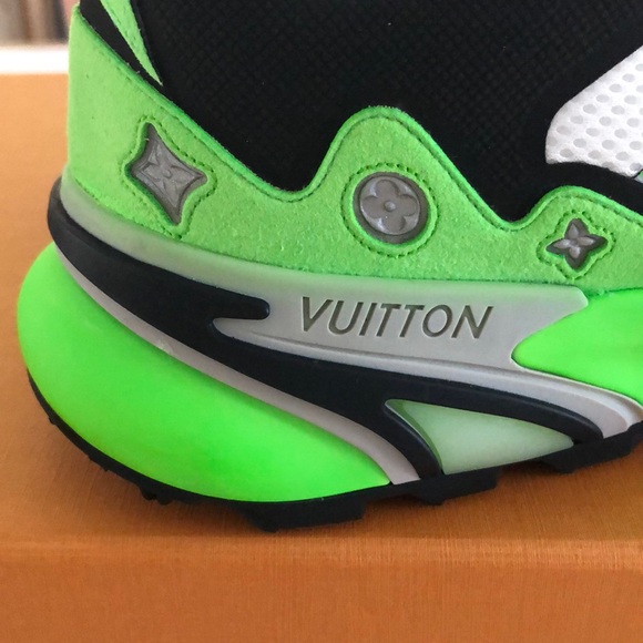 Louis Vuitton Runner Tatic Green - Picture 6 of 14